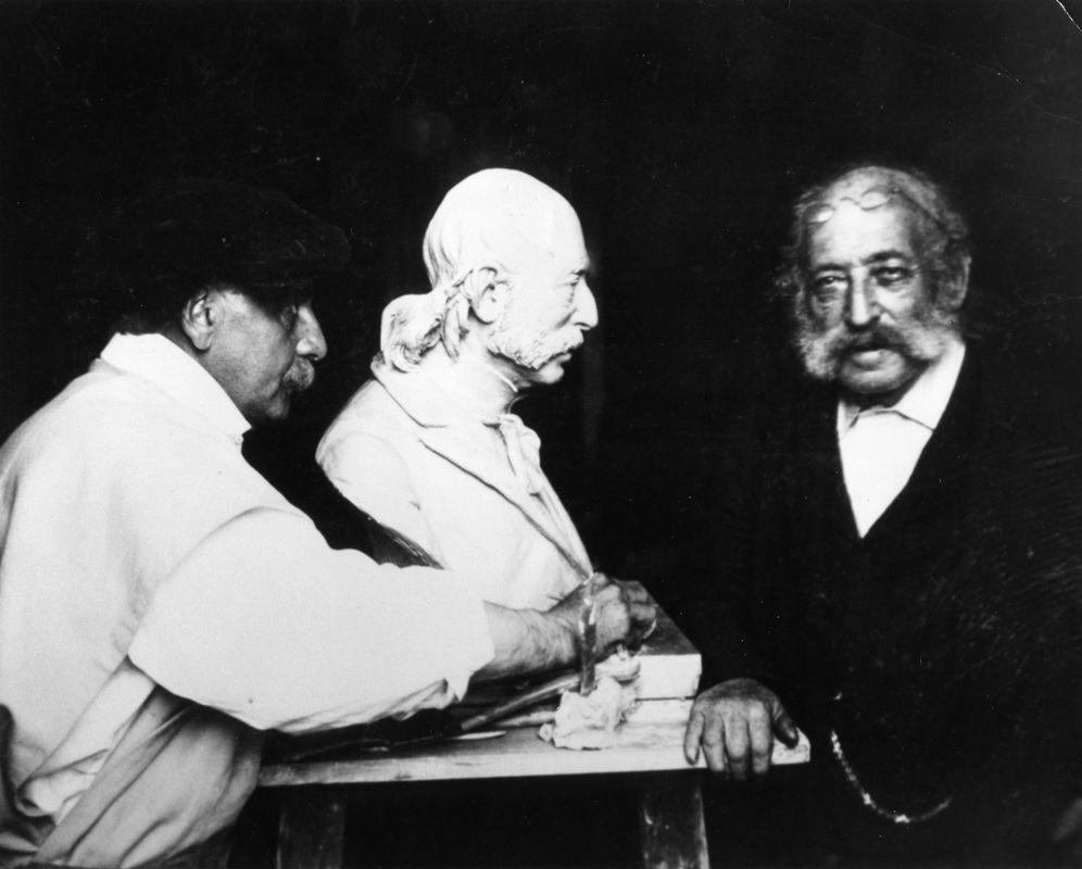 Isaac Mayer Wise, famous Rabbi and founding father of Reform Judaism, posing for a bust. <br><br>Courtesy of The Jacob Rader Marcus Center of the American Jewish Archives, Cincinnati, Ohio.